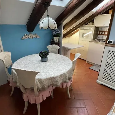 Royal Penthouse Apartment *