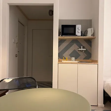 Lejlighed Deliziosa Stanza In Maggiolina Milano