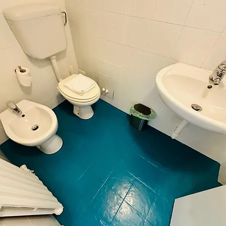 Luminoso Con Garage Privato Gratuito * Milano