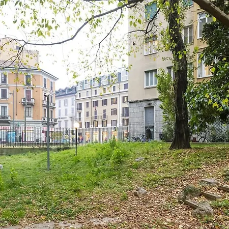 Easylife - - Lamarmora 1 - Porta Romana *