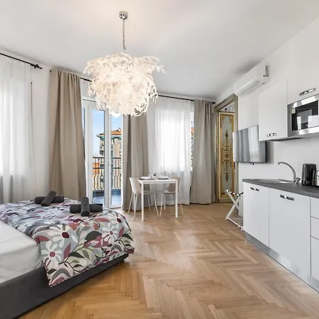 Centrale-duomo 10min - La Dolce - Metro Loreto 4min Apartman Milánó