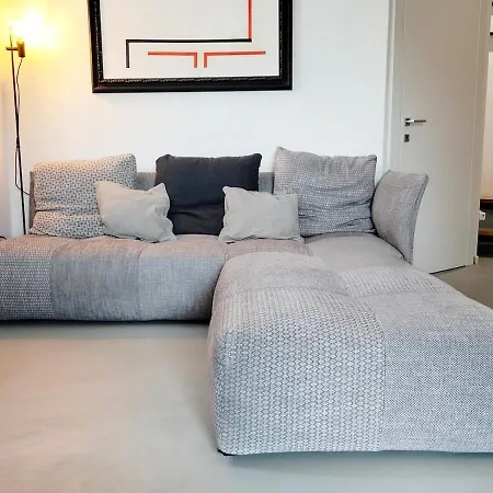 Bocconi-ieo Garden House - Free Parking Apartment