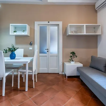 Duomo-navigli - With Wi-fi, Netflix, A-c Апартаменты *