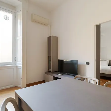 Guesthost - Modern Flat Near Darsena Apartman Milánó