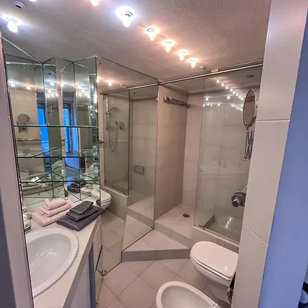 Free Private Parking 120 Mq Duomo 15 A Piedi