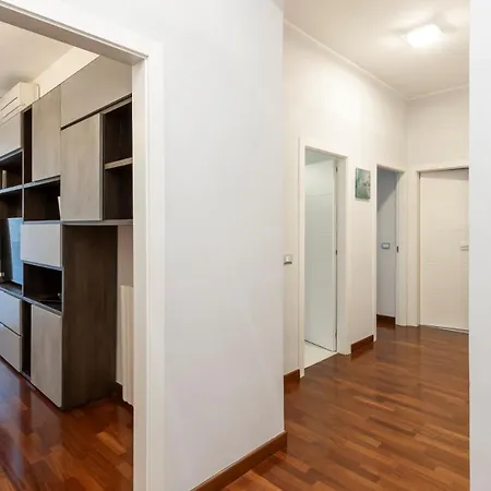 Gambara M1 - 15 Min To Duomo, Balcony, Ac&wifi Апартаменты Милан