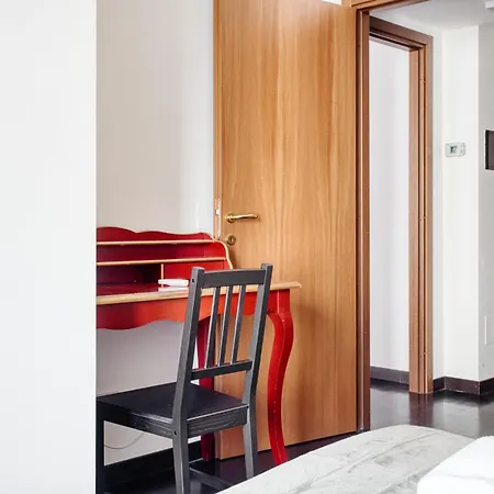 Just Urban - Moderno Trilocale Con Ampio Terrazzo - M4 Tolstoj * Milano