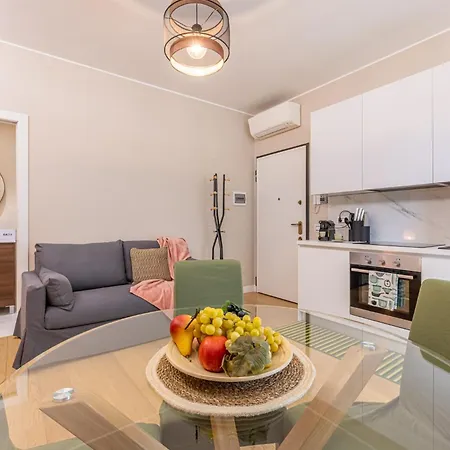 Modern & Elegant - Station Apartamento