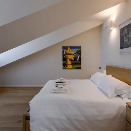 아파트 Novara, 6 - Attic With Style 밀라노