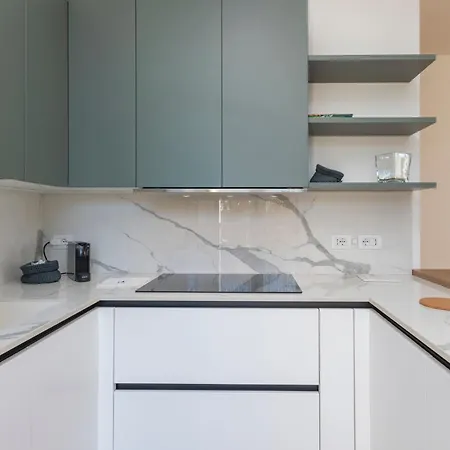 I-host - Assietta Daire Milano