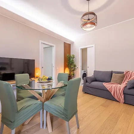 Modern & Elegant - Station Apartamento *