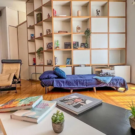 Apartment Free Private Parking 120 Mq Duomo 15 A Piedi