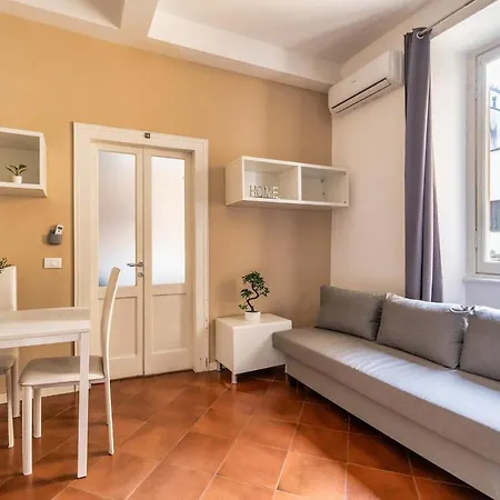 Duomo-navigli - With Wi-fi, Netflix, A-c Апартаменты *