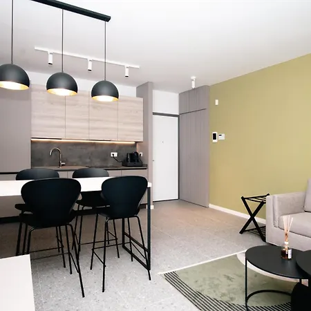 Boutique - Luxury & Wellness * Milano