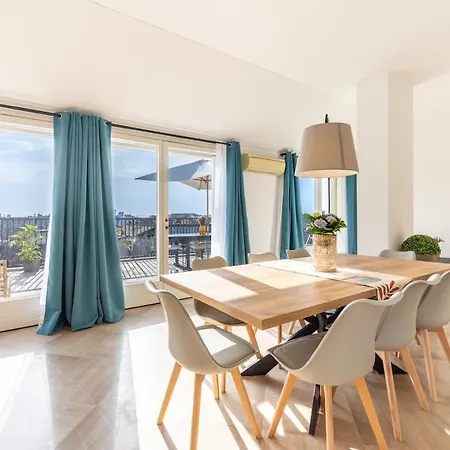 Апартаменты Duomo 7 Min - Panoramic Terrace & Two Bedrooms Милан