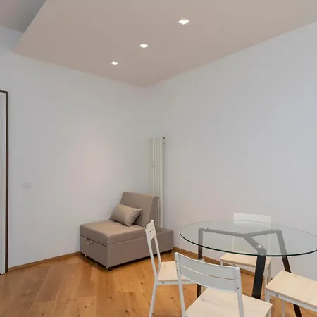 I-host - Bronzino 7 Apartamento Milão