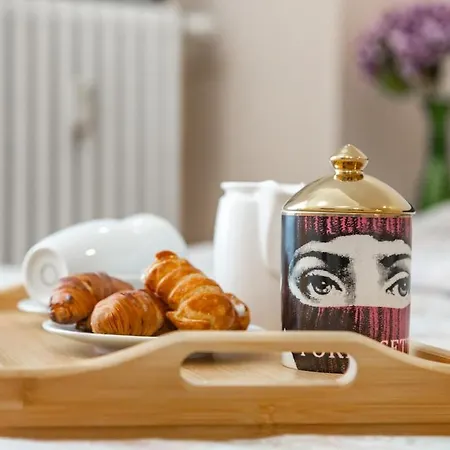 公寓 Luxury Quiet Above Subway *