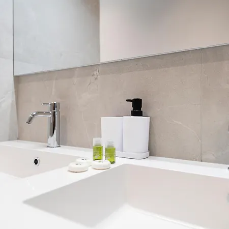 Easylife - - Italia 11 P4 - Historic Center * Milaan