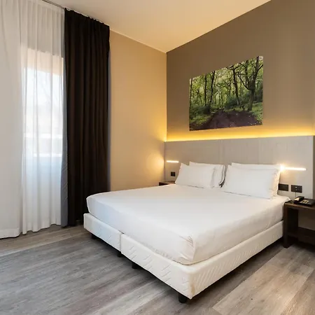 Garibaldi Palace Hotel 3*