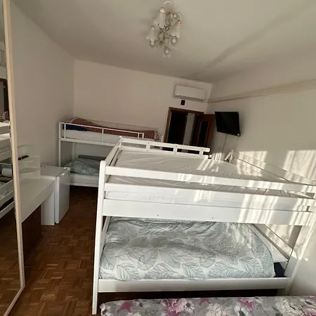 게스트하우스 Gigli, Con Cucina In Comune E Terrazza