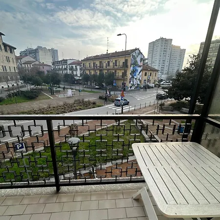 게스트하우스 Gigli, Con Cucina In Comune E Terrazza 밀라노