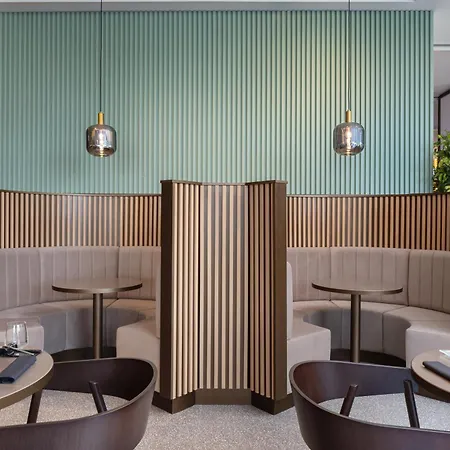 Hotel Courtyard By Marriott Linate 4*