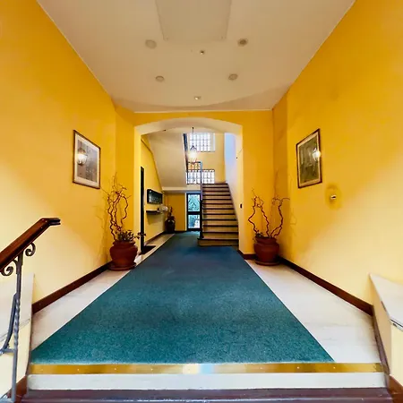 Double Charme Station * Milano