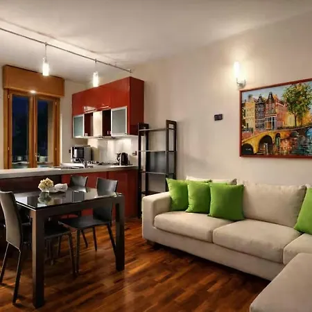 Elegant Retreat With Sunny Terrace & Excellent Metro Links * 米兰