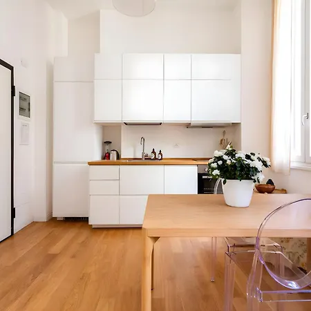 Casa Nel Centro Storico Di Milano, Conciliazione