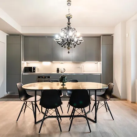 Lägenhet Easylife - - Suffragio 3 - Fashion District *