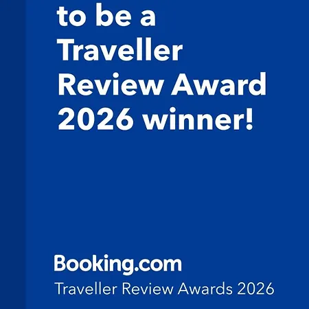 Cozy Renovated Comfort In Isola Apartment *