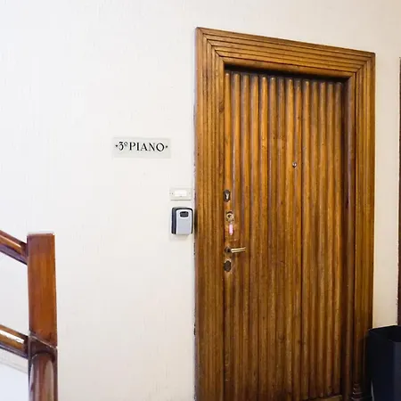 شقة Easy Italy Balcony Grand