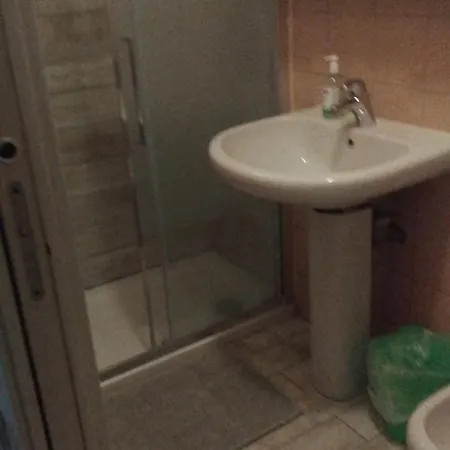 アパート 3 Station Free Parking ミラノ