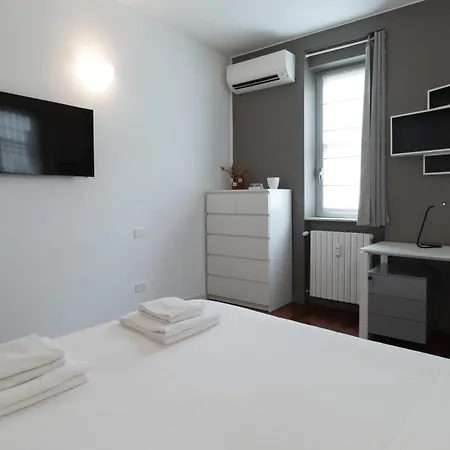 Italianway Comfort - Tagiura 8 公寓
