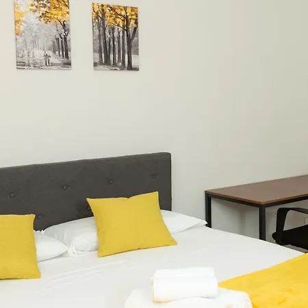 Appartamento Artstay Porta Romana Apt, Parking, Centre *