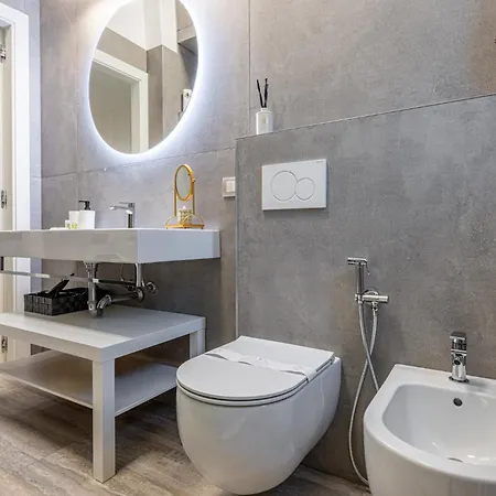 Lovely - 15 Minutes To Duomo Μιλάνο