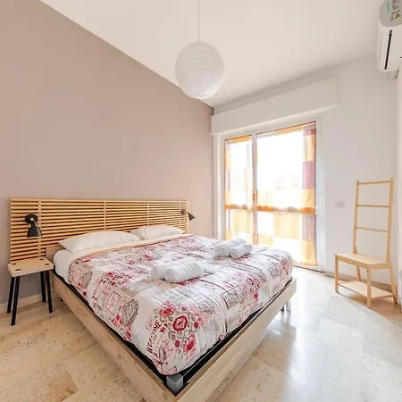 Chic & Modern Flat Navigli Apartman Milánó