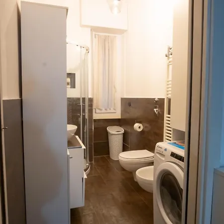 Edith Home City Life * Mediolan