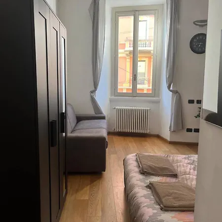 Apartment Centro Garibaldi M2 Milan