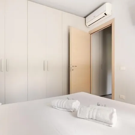 Casa Luna - San Siro Apartmán