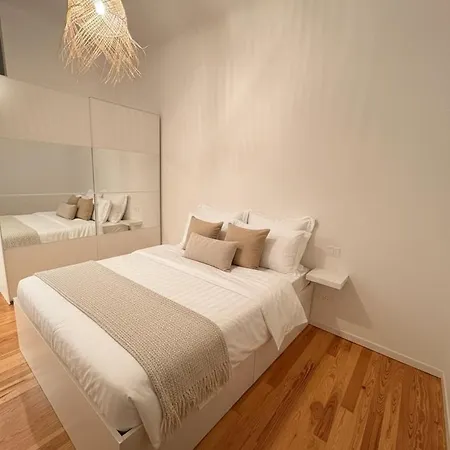 Modern&design Garibaldi-isola