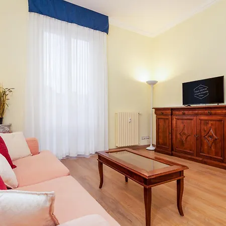 Smart Living Bocconi - Your From * Milánó