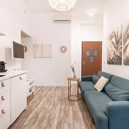 Easylife - - Tunisia 36 - Porta Venezia Milan