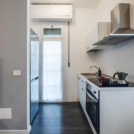 The Bau-haus - Station Area