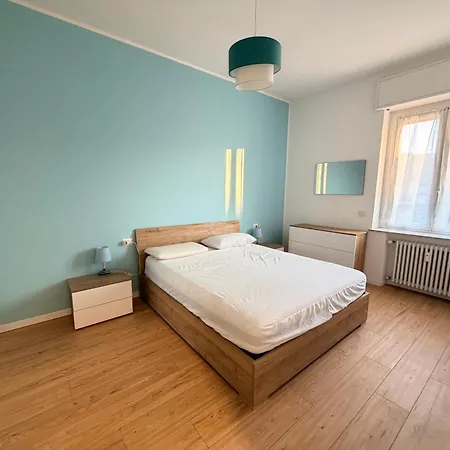 Strambhouse * Milan