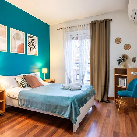 Porta Romana Luminoso Trilocale Con Balcone * Милан