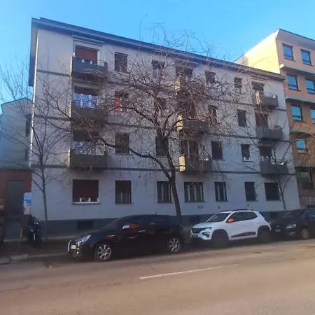 Edith Home City Life * Mediolan