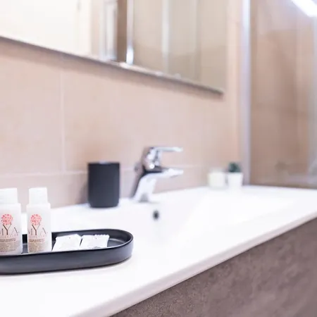 Apartment Easylife - - Spallanzani 6 - Porta Venezia Milan