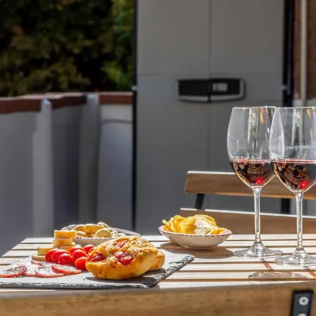 Lovely - 15 Minutes To Duomo Μιλάνο