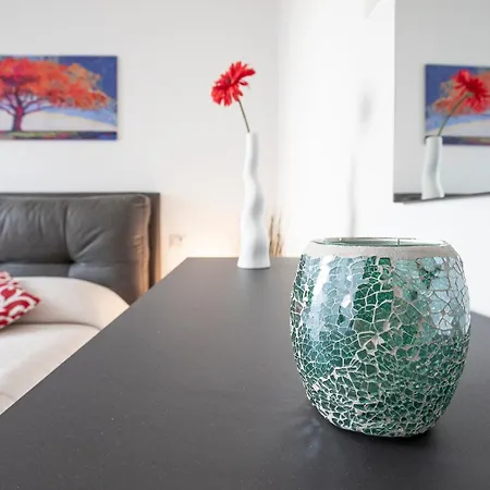 Apartamento Only 10 Min To Duomo, Free Parking Easy Living